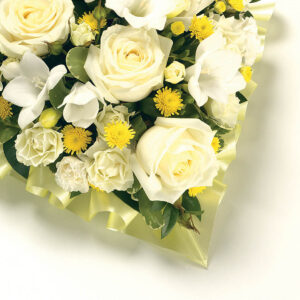 Loose Heart Yellow & White