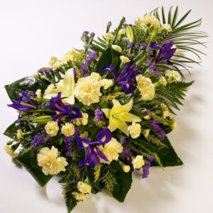 Lily & Iris Teardrop Spray