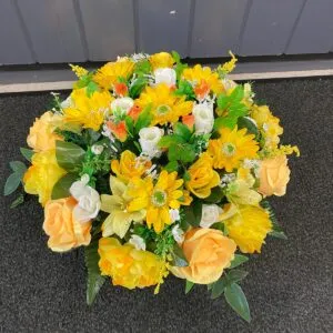 Large Yellow Wreath